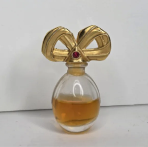 Elizabeth Taylor White Diamonds and Rubies Eau de Toilette .12oz Mini Perfume - Picture 6 of 8